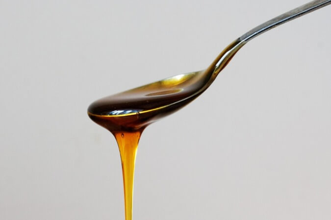 विस्तार में जाने शहद खाने के तरीके और किन चीज़ों के साथ शहद का सेवन नहीं करना चाहिए, tips to eat honey and with what honey should not be consumed hindi.