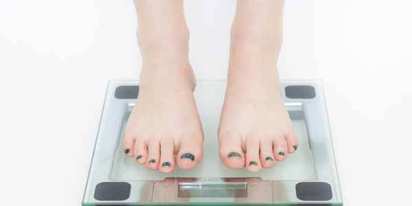 छुहारे खाने के नुकसान - weight increase 