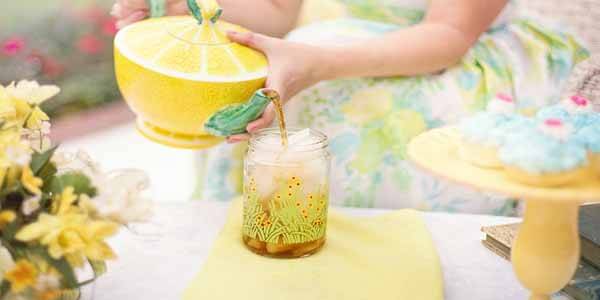 green-tea-pine-ka-samay ग्रीन टी पीने का सही समय क्या है