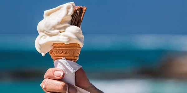 आइसक्रीम के फायदे और नुकसान सेहत के लिए और रहें जागरूक, icecream khane ke fayde aur nuksan
