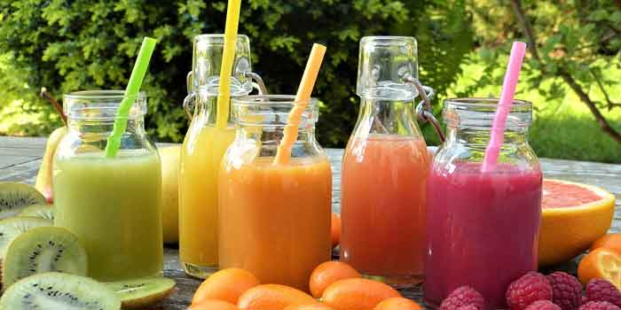 फलो का जूस - Fruit juice