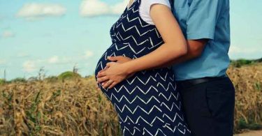 जाने नाइट शिफ्ट करने से गर्भवती महिलाओं को नुकसान ताकि आप कर सकें गर्वावस्था में सही देखभाल, side effects of night shifts in pregnancy in hindi