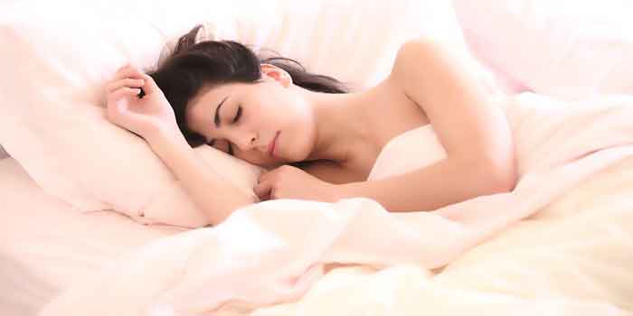 रोगों से बचने के लिए स्वस्थ नींद लें