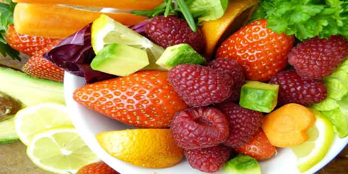 बवासीर से बचने के लिए फल और सब्जियां