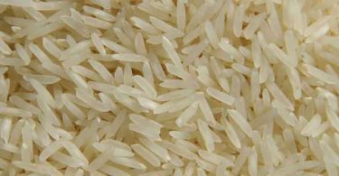 चावल का फेस पैक कैसे बनाएं